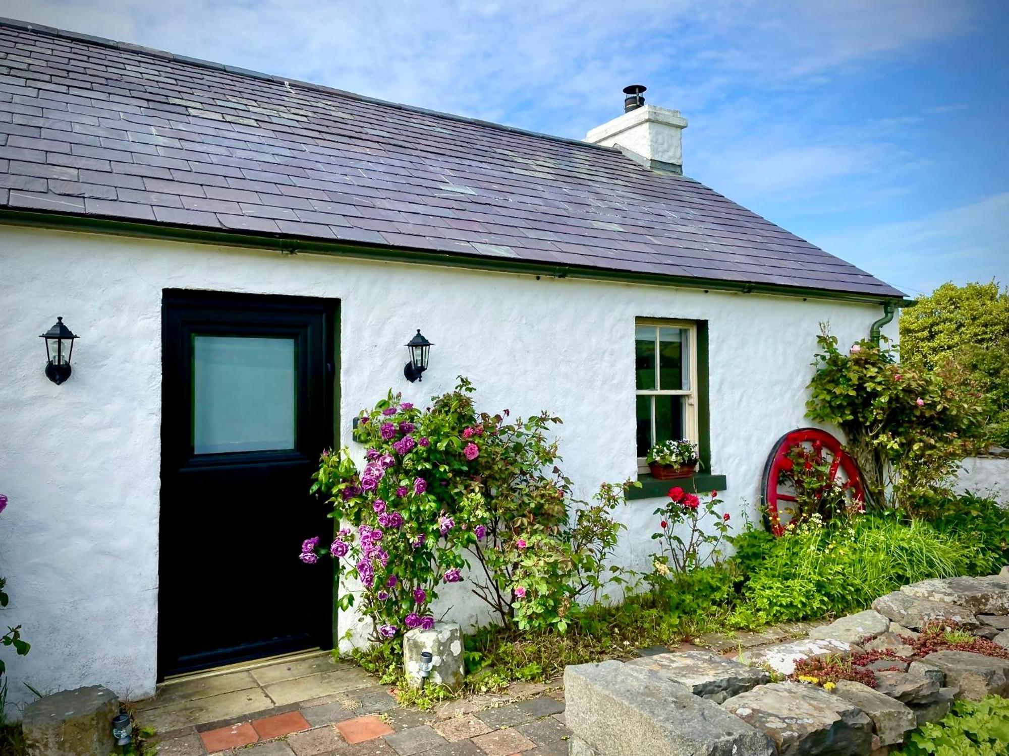 Dunnaglea Cottage, Ballintoy Exterior foto